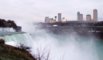 3-Day Bus Tour to New York, Niagara Falls & Thousand Island Tour from New York **Exclusive Luxury Tour** 3-Day Bus Tour to New York, Niagara Falls & Thousand Island Tour from New York **Exclusive Luxury Tour**