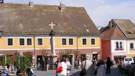 4.5 Horas Tour de Szentendre Nostalgia de Budapest en Hungr�a