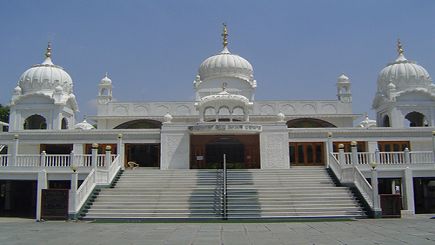 3-Day Pune City Sightseeing Tour with Airport Transfers 3-Day Pune City Sightseeing Tour with Airport Transfers