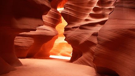 4-Day Bus Tour to Bryce Canyon National Park, Antelope Canyon and Lake Powell from Los Angeles
