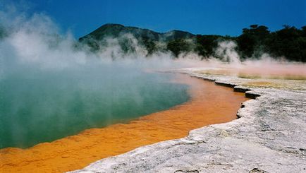 New Zealand Explorer with The Outback, Sydney & Fiji