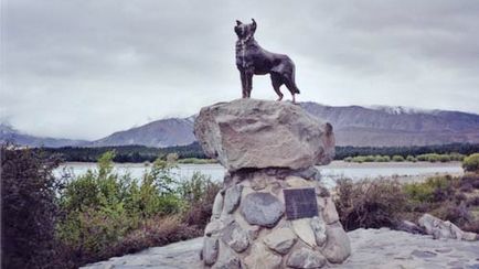 Highlights of New Zealand with Cairns, Sydney & Fiji