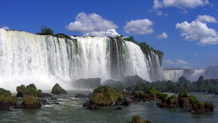South America Selection with Salvador & El Calafate South America Selection with Salvador & El Calafate