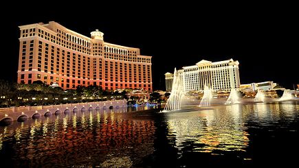 10-Day Bus Tour Package to San Francisco, Yosemite, Las Vegas, Grand Canyon West (Skywalk), Sea World, Universal Studios from Los Angeles - 3 nights in Las Vegas (with LAX airport transfers) 10-Day Bus Tour Package to San Francisco, Yosemite, Las Vegas, Grand Canyon West (Skywalk), Sea World, Universal Studios from Los Angeles - 3 nights in Las Vegas (with LAX airport transfers)