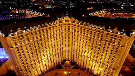 11-Day Bus Tour Package to San Francisco, Yosemite, Las Vegas, Grand Canyon South, Three Theme Parks from Los Angeles - 3 nights in Las Vegas (with LAX airport transfers)
