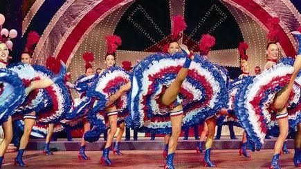 4 Hours of Paris City Night Tour plus Moulin Rouge Revue