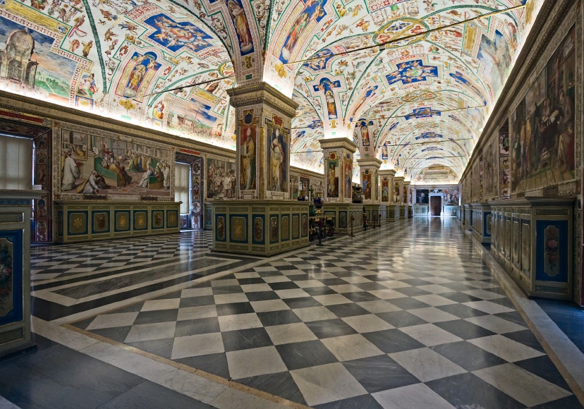 Skip the Line: Vatican Museums, Sistine Chapel & Raphael's Rooms Half-Day Tour