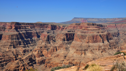 7-Day Bus Tour Package to Grand Canyon South, Hoover Dam, Las Vegas, San Francisco, Yosemite from Los Angeles
