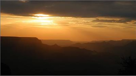 4-Day Bus Tour to Yosemite, Las Vegas, Hoover Dam, Grand Canyon West (Skywalk) from San Francisco