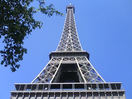 A Taste of Europe with Extended Stay In London