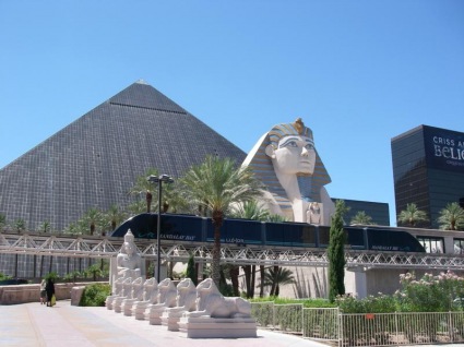 Sightseeing Tours, Travel Packages and Day Trips from Tours4Fun.com