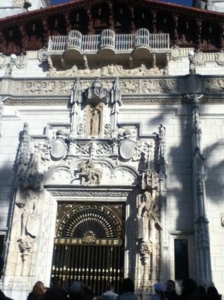 Sightseeing Tours, Travel Packages and Day Trips from Tours4Fun.com