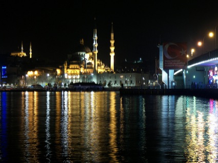 Sightseeing Tours, Travel Packages and Day Trips from Tours4Fun.com