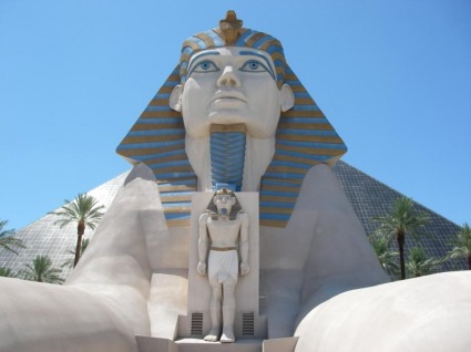 Sightseeing Tours, Travel Packages and Day Trips from Tours4Fun.com