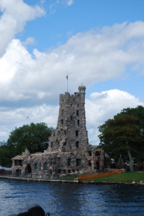 Sightseeing Tours, Travel Packages and Day Trips from Tours4Fun.com