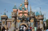 5-Day Bus Tour Package to Skywalk (Grand Canyon West), Las Vegas and Disneyland from Los Angeles