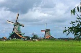 5-Day West European Countries Circle Bus Tour (Paris Departure)