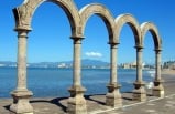 4-Day Mexico Tour to Puerto Vallarta (Venture Yourself)